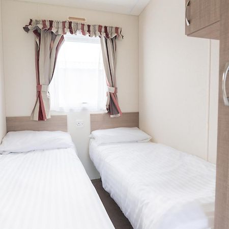 Marine Holiday Park Рил Экстерьер фото