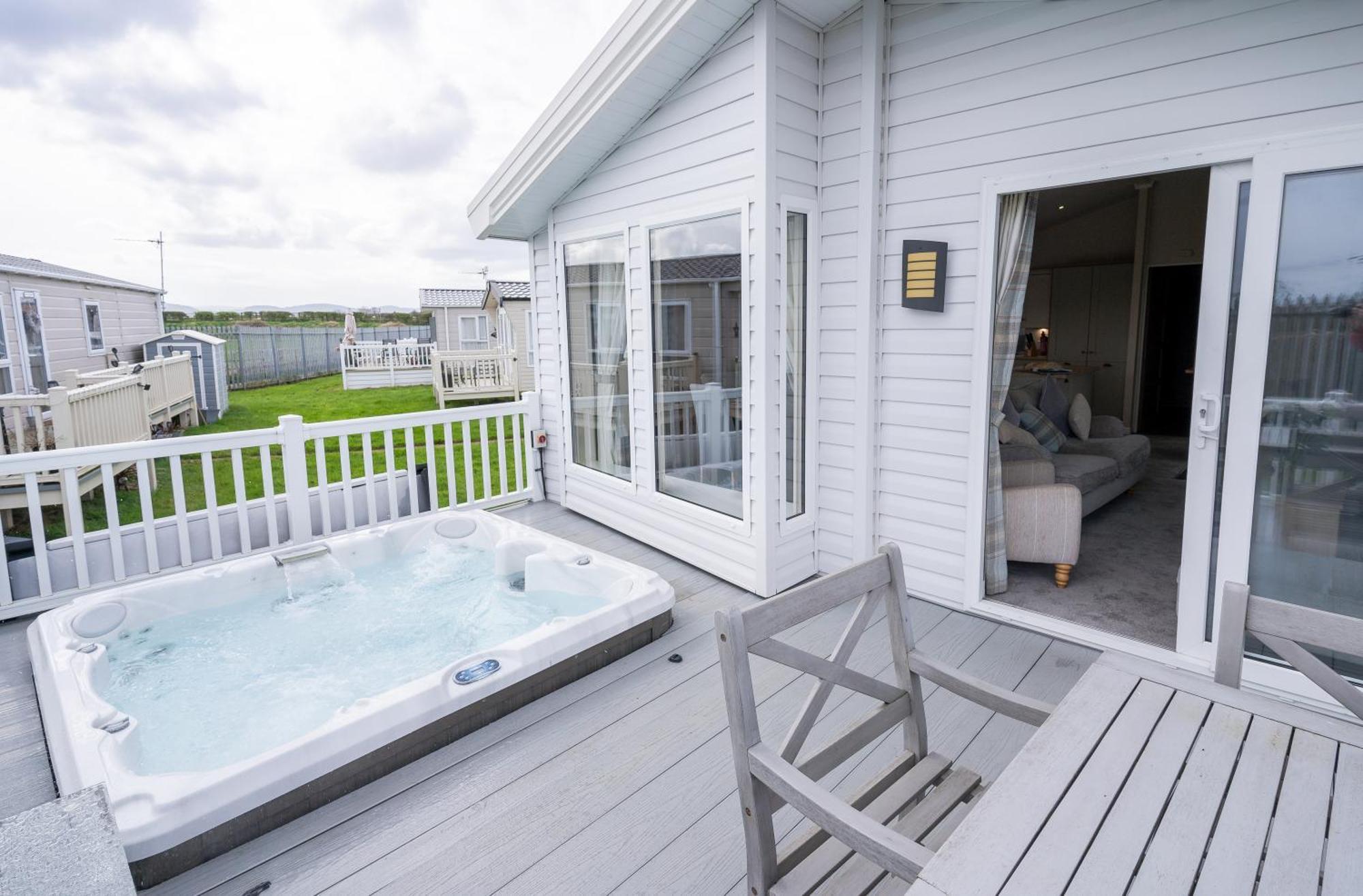 Marine Holiday Park Рил Экстерьер фото